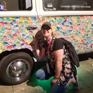 Meet your Posher, Marnie